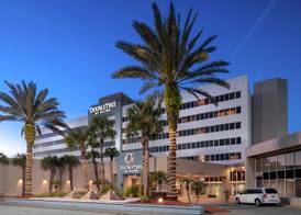 DoubleTree by Hilton Jacksonville Airport 4