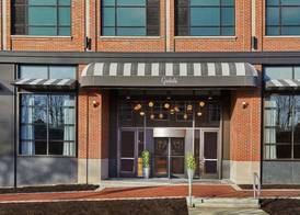 Graduate by Hilton Bloomington 3