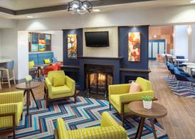 Hampton Inn Garden City Long Island 4