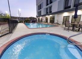 Hampton Inn Kerrville, TX 4