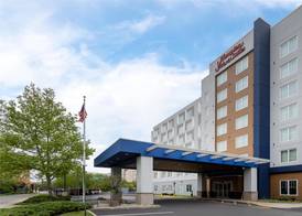 Hampton Inn & Suites By Hilton- Newark Airport Elizabeth 4