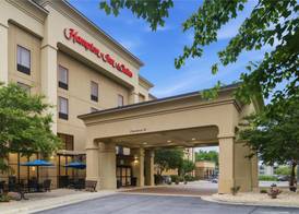 Hampton Inn and Suites Woodstock, Virginia 4