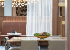 DoubleTree by Hilton Newark Airport 5