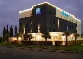 Ibis Budget Ancenis 4