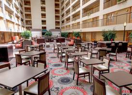 Embassy Suites by Hilton Chicago O'Hare Rosemont 5