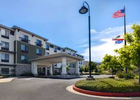 Hampton Inn & Suites San Luis Obispo 5
