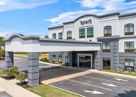 Spark by Hilton Lancaster Dutch Country 5