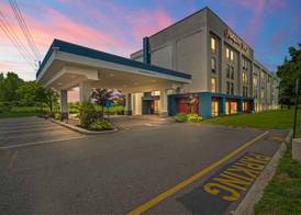 Hampton Inn Ridgefield Park 4
