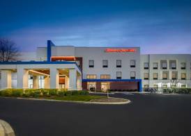 Hampton Inn & Suites Birmingham-Pelham (I-65) 2