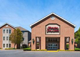 Hampton Inn & Suites Bethlehem 2