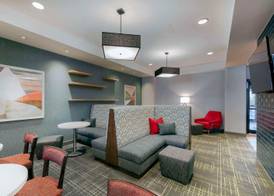 Hampton Inn & Suites Burlington, NC 5