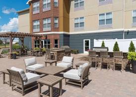 Homewood Suites by Hilton Indianapolis-Airport/Plainfield 2
