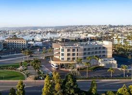 DoubleTree by Hilton San Diego Bayside 3
