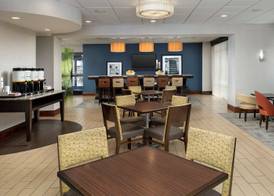 Hampton Inn Knoxville-East 3