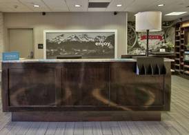 Hampton Inn & Suites Albuquerque Airport 5