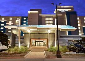 DoubleTree by Hilton Virginia Beach Oceanfront South 3