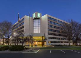 Embassy Suites by Hilton Kansas City Overland Park 2