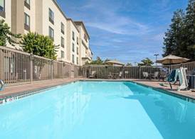Hampton Inn & Suites Bakersfield/Hwy 58, CA 3