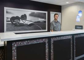 Hampton Inn & Suites San Antonio Brooks City Base, TX 4