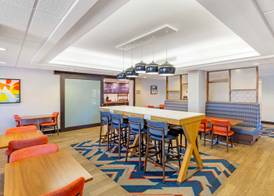 Hampton Inn Mebane 5