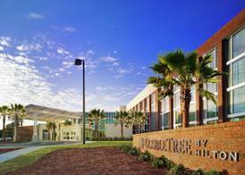 DoubleTree Hotel & Suites Charleston Airport 5