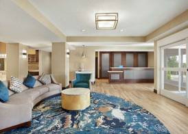 Homewood Suites by Hilton Kansas City-Airport 4
