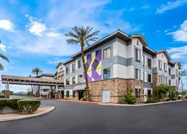 Spark by Hilton Phoenix East Mesa 4
