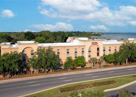 Hampton Inn & Suites Pensacola/Gulf Breeze 3