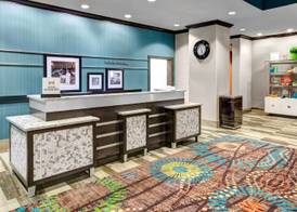 Hampton Inn & Suites by Hilton Atlanta Perimeter Dunwoody 2