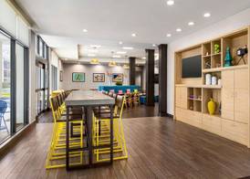 Home2 Suites by Hilton New York Long Island City, NY 5