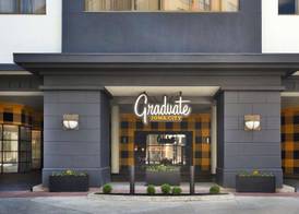 Graduate by Hilton Iowa City 3