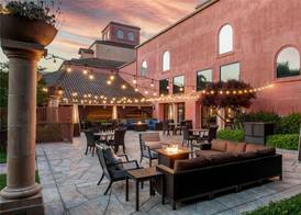 DoubleTree by Hilton Sonoma Wine Country 2