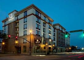 DoubleTree by Hilton Hotel Savannah Historic District 2