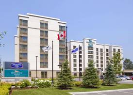 Homewood Suites by Hilton Toronto Airport Corporate Centre 4