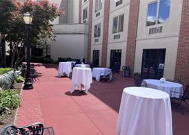 DoubleTree by Hilton Bloomington 4