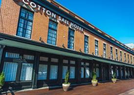 The Cotton Sail Hotel Savannah - Tapestry Collection by Hilton 5