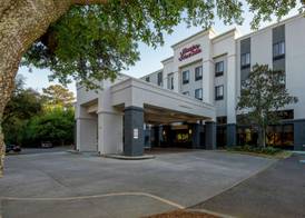 Hampton Inn & Suites Lafayette 2