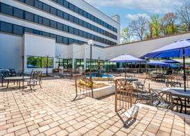 DoubleTree by Hilton South Charlotte Tyvola 3