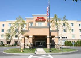 Hampton Inn & Suites Westford-Chelmsford 2