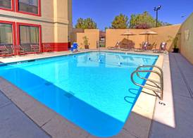 Hampton Inn Fremont 5
