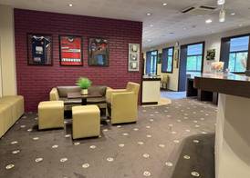 Kyriad Rennes Nord Hotel 5