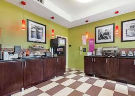 Hampton Inn Brookhaven 5