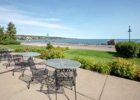 Hampton Inn Duluth Canal Park 2