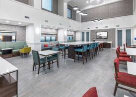 Hampton Inn & Suites Dallas I-30 Cockrell Hill 3