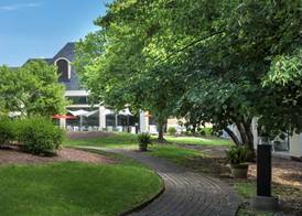 DoubleTree by Hilton Chicago Wood Dale - Elk Grove 4