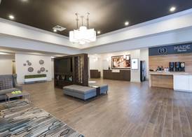 DoubleTree by Hilton Pleasant Prairie Kenosha 2