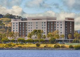 DoubleTree by Hilton San Francisco Airport North Bayfront 2