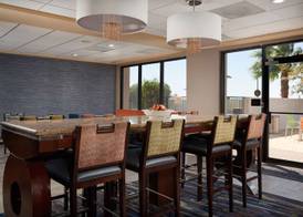 Hampton Inn Eagle Pass 5