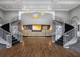 Spark by Hilton Phoenix Tempe Airport 4