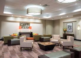DoubleTree by Hilton Hotel Grand Rapids Airport 3
